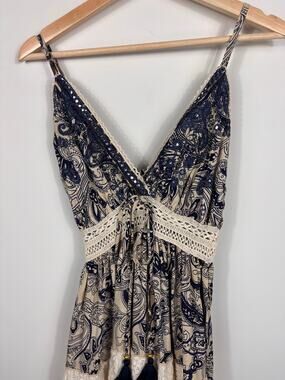 🌙 Big Bull Paisley Crochet Trim Tiered Maxi Dress | Small | Navy & Cream